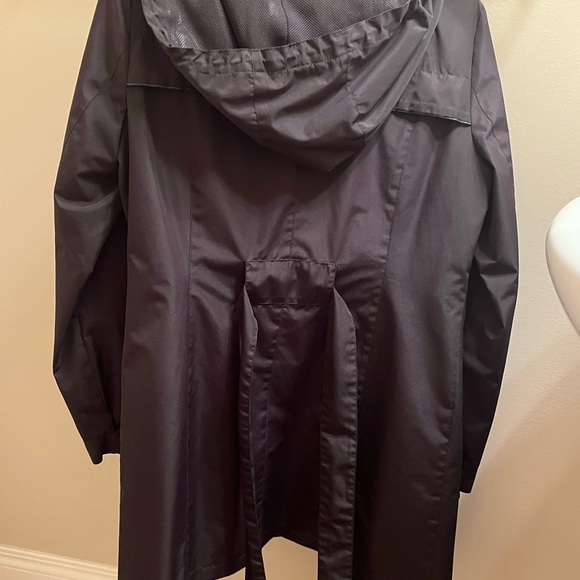 Black London Fog Rain Jacket size Medium - Picture 3 of 4
